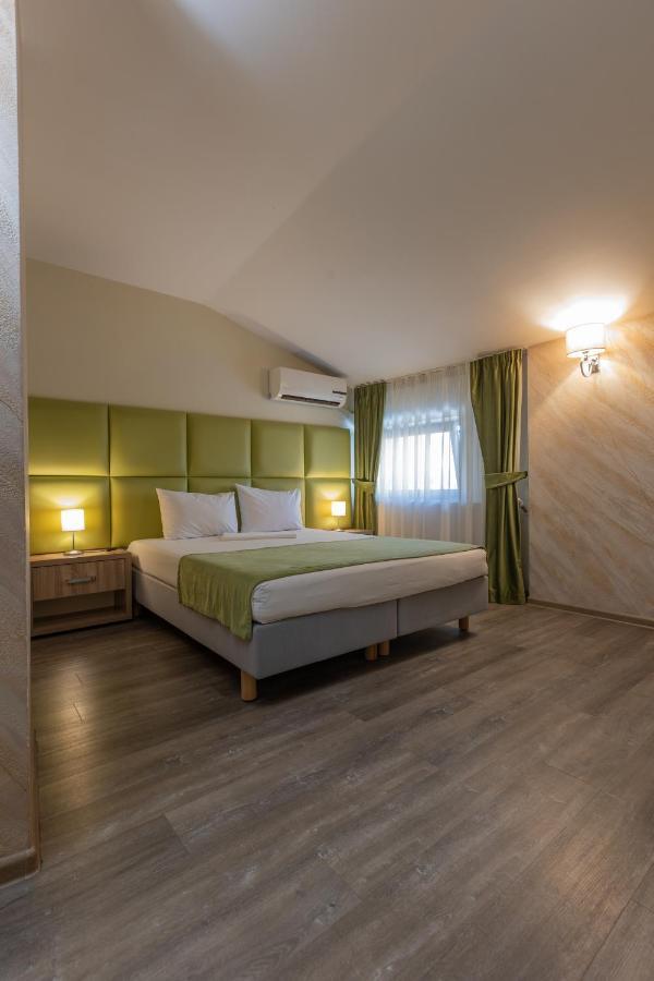 Corvaris Bucarest