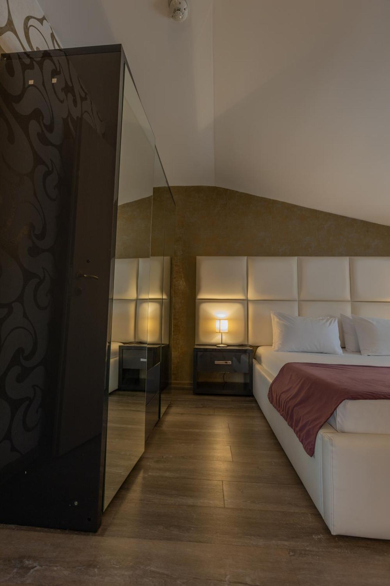 Hotel Corvaris 3*
